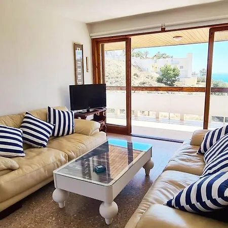Merced & Pool Appartement *